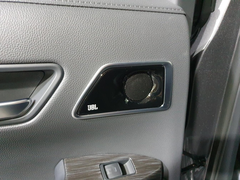 Toyota Land Cruiser 300 Premium 70th бензин 2025 id-1005830 Купить Toyota Land Cruiser 300 Premium 70th бензин 2025 id-1005830 в Киеве, Фото №22