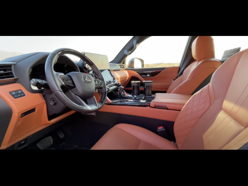 Lexus LX 600 бензин 2022 id-1005833 Купить Lexus LX 600 бензин 2022 id-1005833 в Киеве, Фото №28