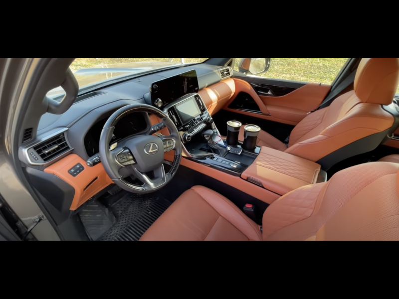 Lexus LX 600 бензин 2022 id-1005833 Купить Lexus LX 600 бензин 2022 id-1005833 в Киеве, Фото №29