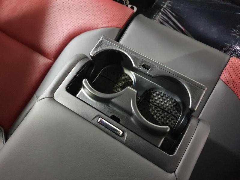 Купить Toyota Land Cruiser 300 Premium 70th дизель 2025 id-1005870 в Киеве, Фото №9