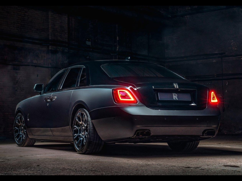 Купить Rolls-Royce Ghost Black Badge бензин 2025 id-1005894 в Киеве, Фото №2