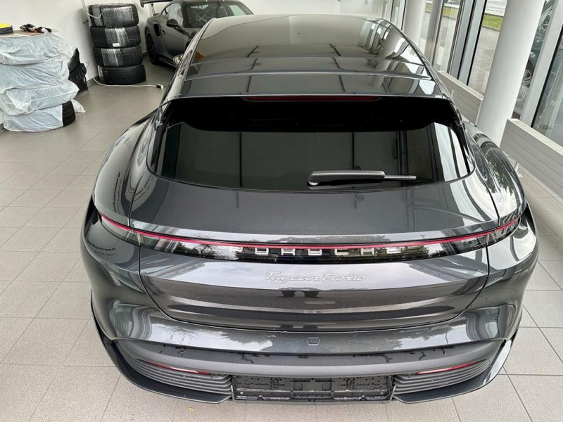 Porsche Taycan Turbo Cross Turismo электро 2024 id-1005896 Купить Porsche Taycan Turbo Cross Turismo электро 2024 id-1005896 в Киеве, Фото №3