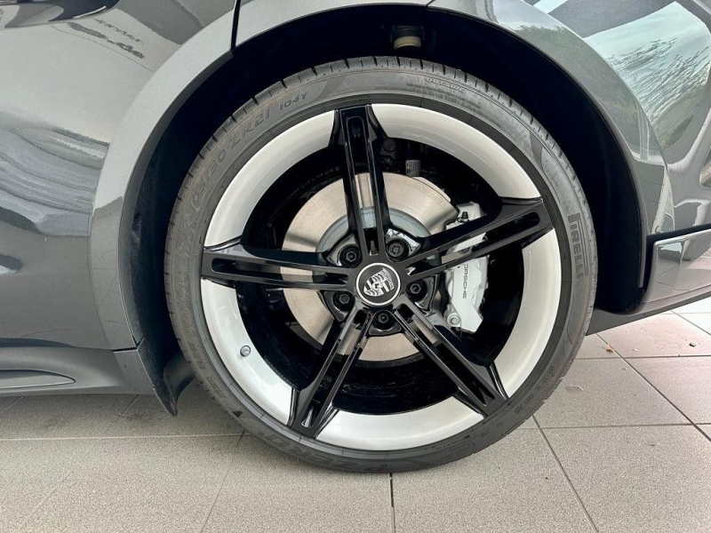 Porsche Taycan Turbo Cross Turismo электро 2026 id-1005896 Купить Porsche Taycan Turbo Cross Turismo электро 2026 id-1005896 в Киеве, Фото №19