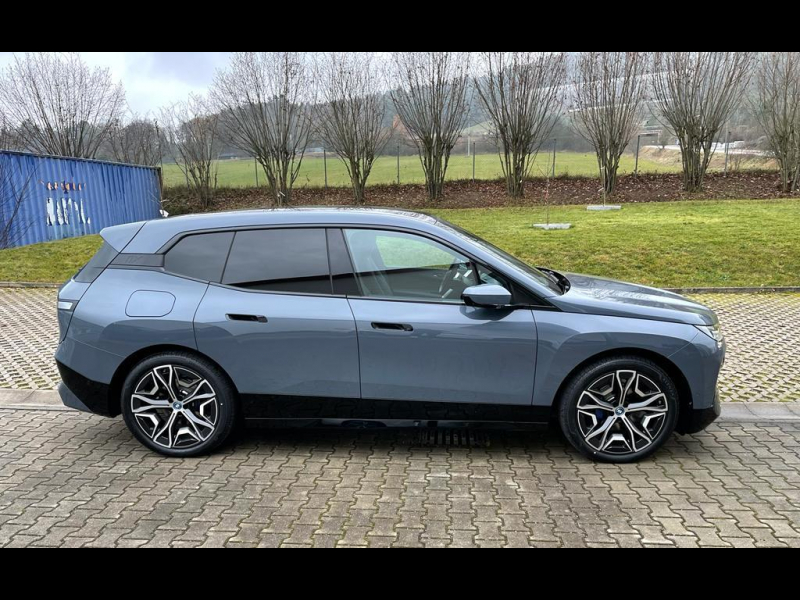 BMW iX 40 электро 2024 id-1005899 Купить BMW iX 40 электро 2024 id-1005899 в Киеве, Фото №17