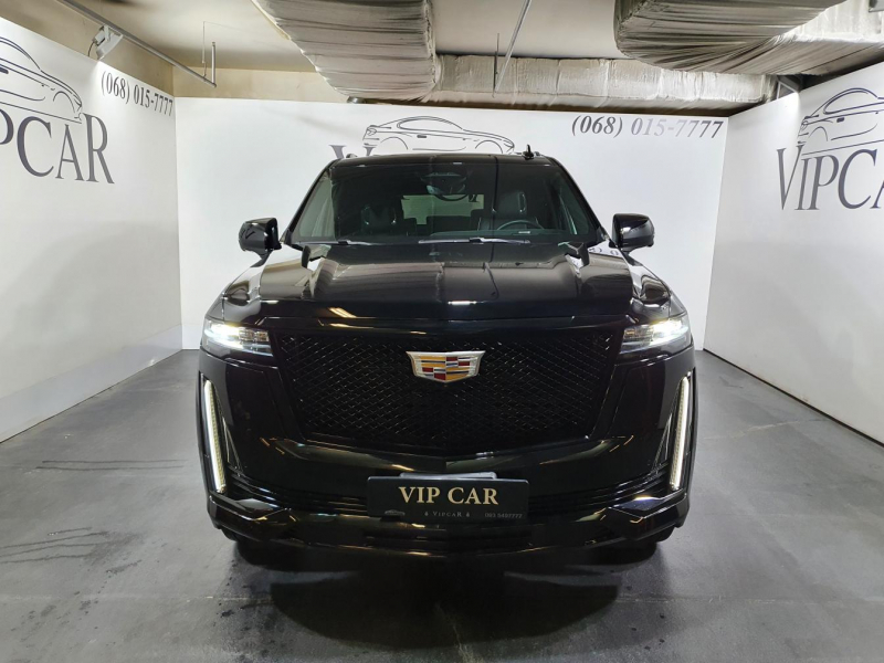 Купить Cadillac Escalade ESV бензин 2023 id-1005920 в Киеве, Фото №3