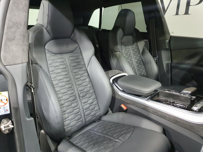 Купить Audi RS Q8 бензин 2025 id-1005942 в Киеве, Фото №4