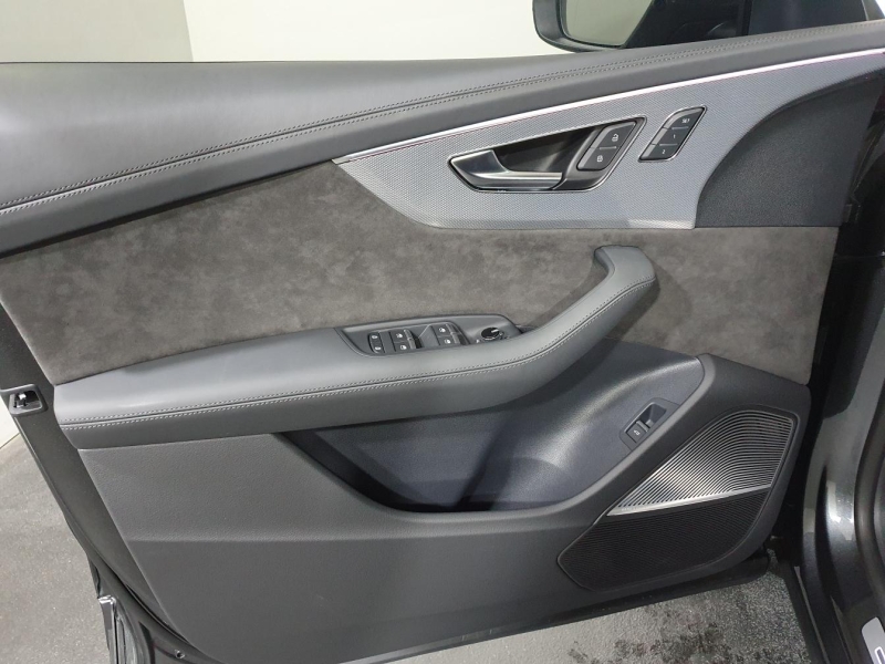 Купить Audi RS Q8 бензин 2025 id-1005942 в Киеве, Фото №17