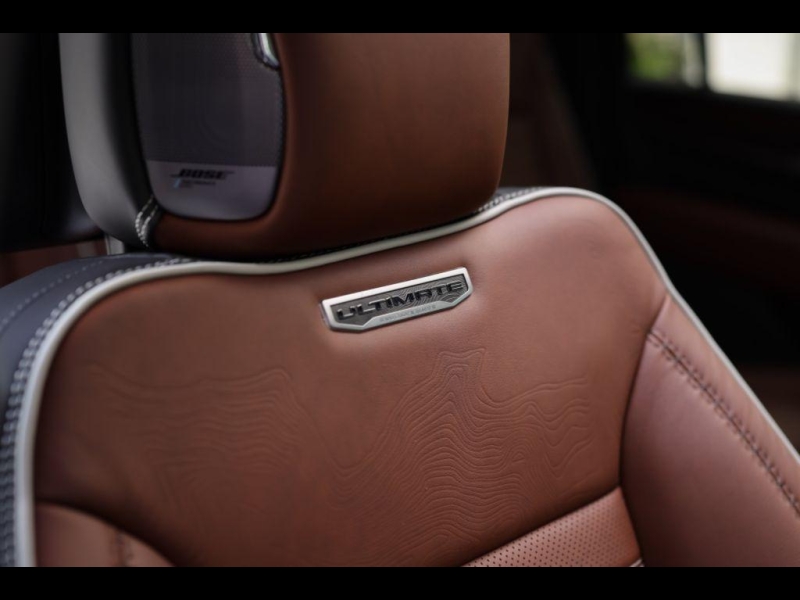 Купить GMC YUKON Denali бензин 2026 id-1005953 в Киеве, Фото №10