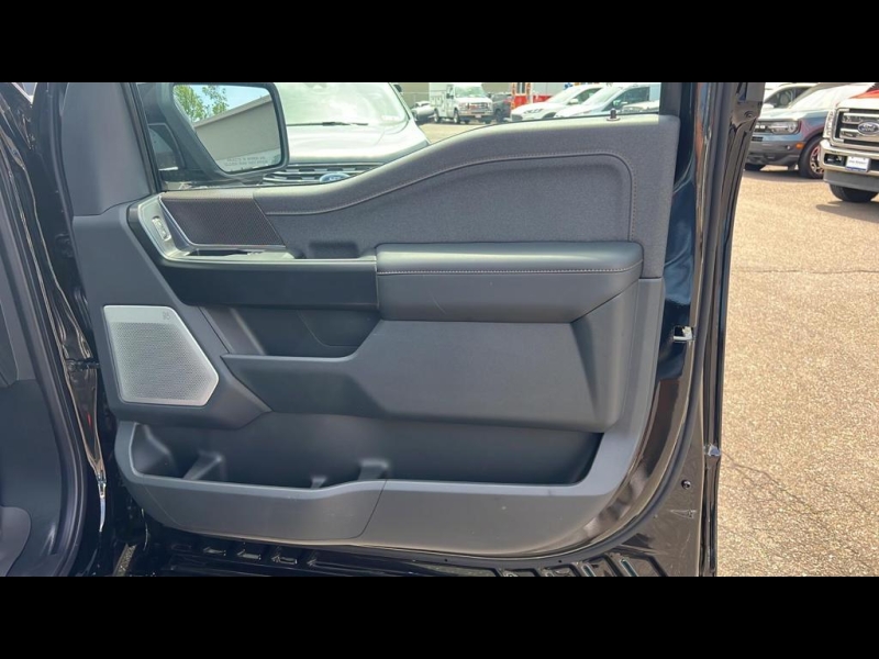 Купить Ford F-150 Raptor бензин 2025 id-1005951 в Киеве, Фото №19