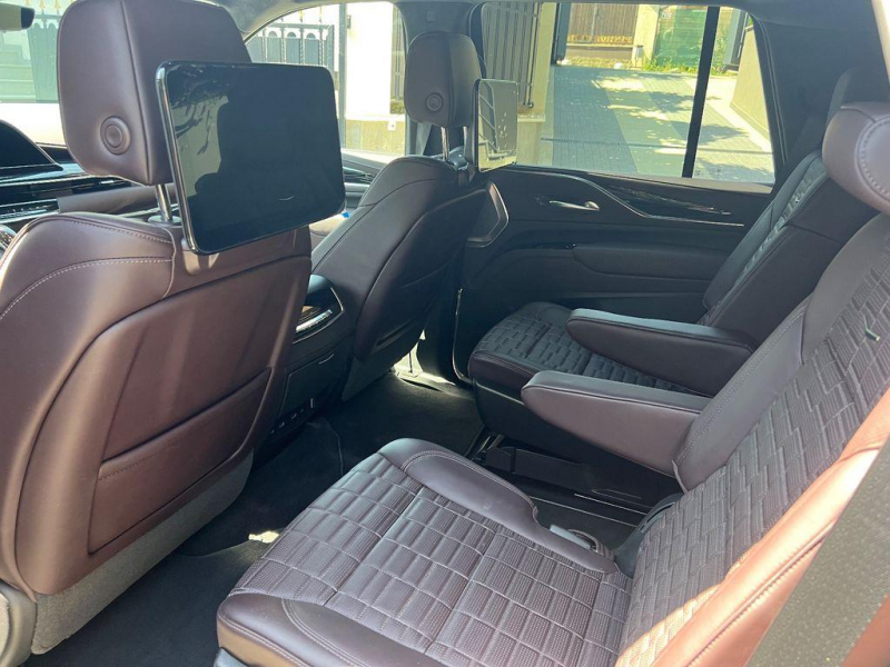 Cadillac Escalade V-Series бензин 2023 id-1005986 Купить Cadillac Escalade V-Series бензин 2023 id-1005986 в Киеве, Фото №4