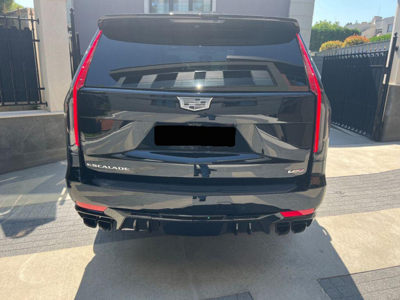 Cadillac Escalade V-Series бензин 2023 id-1005986 Купить Cadillac Escalade V-Series бензин 2023 id-1005986 в Киеве, Фото №7