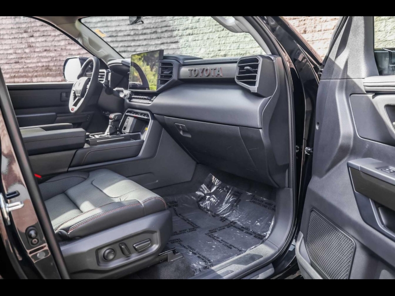 Toyota Sequoia Trd Pro гибрид 2026 id-1005993 Купить Toyota Sequoia Trd Pro гибрид 2026 id-1005993 в Киеве, Фото №9