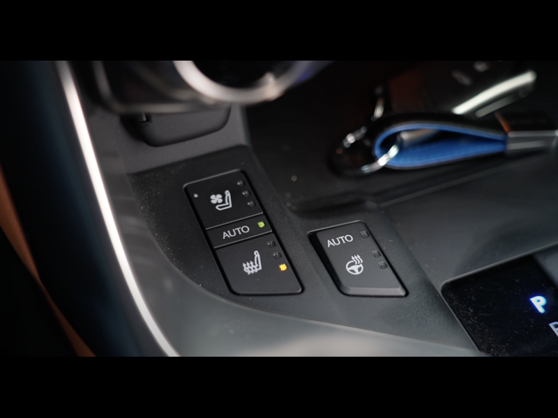 Lexus LX 500D дизель 2023 id-1006010 Купить Lexus LX 500D дизель 2023 id-1006010 в Киеве, Фото №20