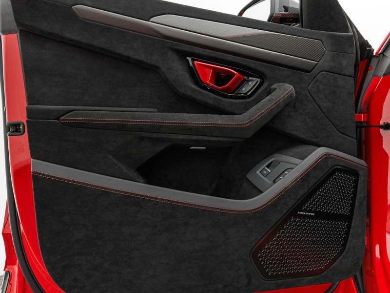 Lamborghini Urus Performante бензин 2025 id-1006015 Купить Lamborghini Urus Performante бензин 2025 id-1006015 в Киеве, Фото №14