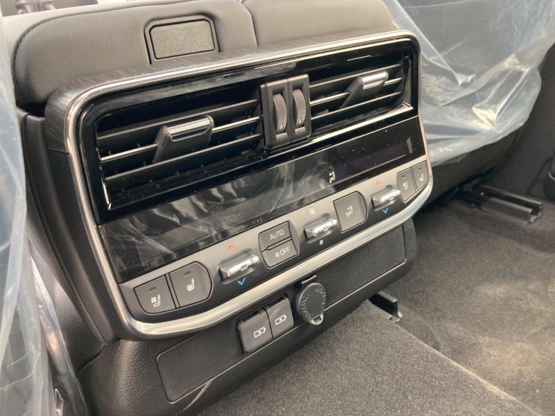 Купить Toyota Land Cruiser 300 GR Sport бензин 2026 id-1006079 в Киеве, Фото №6