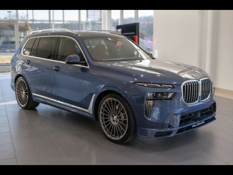 BMW X7 M60i Alpina XB7 бензин 2025 id-1006099 Купить BMW X7 M60i Alpina XB7 бензин 2025 id-1006099 в Киеве, Фото №1