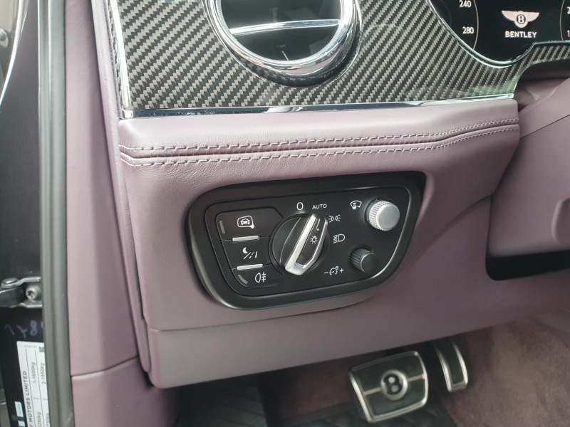 Bentley Bentayga First Edition бензин 2024 id-1006113 Купить Bentley Bentayga First Edition бензин 2024 id-1006113 в Киеве, Фото №16