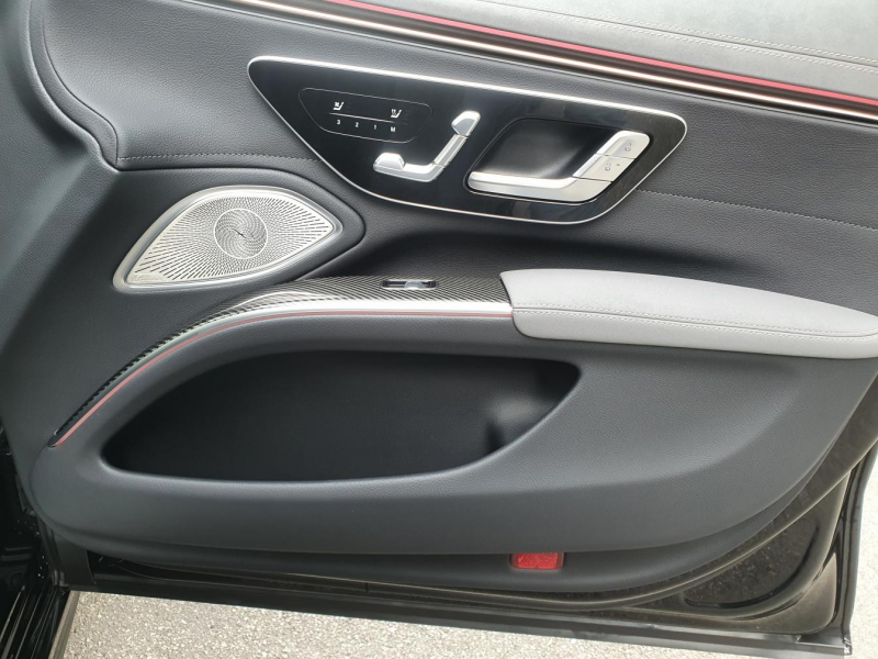 Mercedes-Benz EQS 53 AMG 4matic+ электро 2022 id-1006124 Купить Mercedes-Benz EQS 53 AMG 4matic+ электро 2022 id-1006124 в Киеве, Фото №14