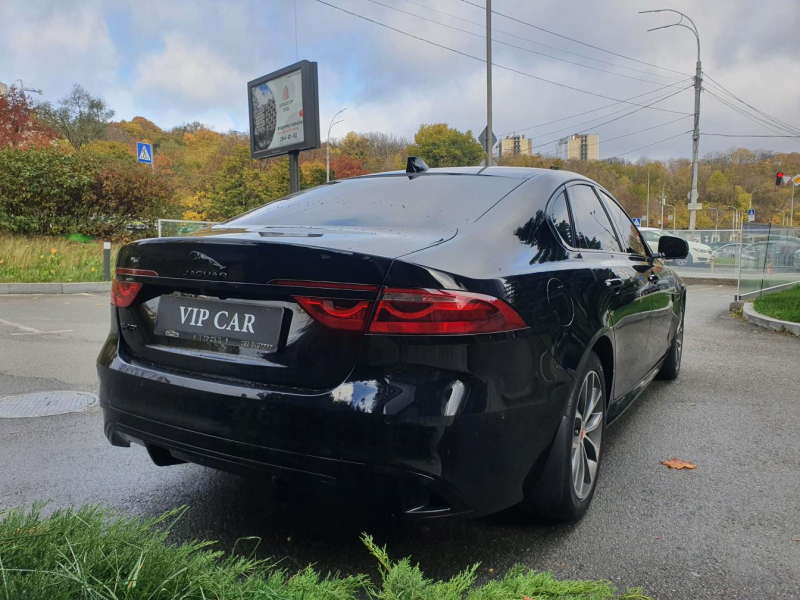 Jaguar XF R-Dynamic бензин 2021 id-1006127 Купить Jaguar XF R-Dynamic бензин 2021 id-1006127 в Киеве, Фото №3