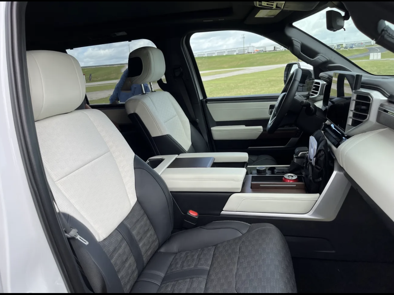 Купить Toyota Sequoia Capstone гибрид 2025 id-1006130 в Киеве, Фото №5