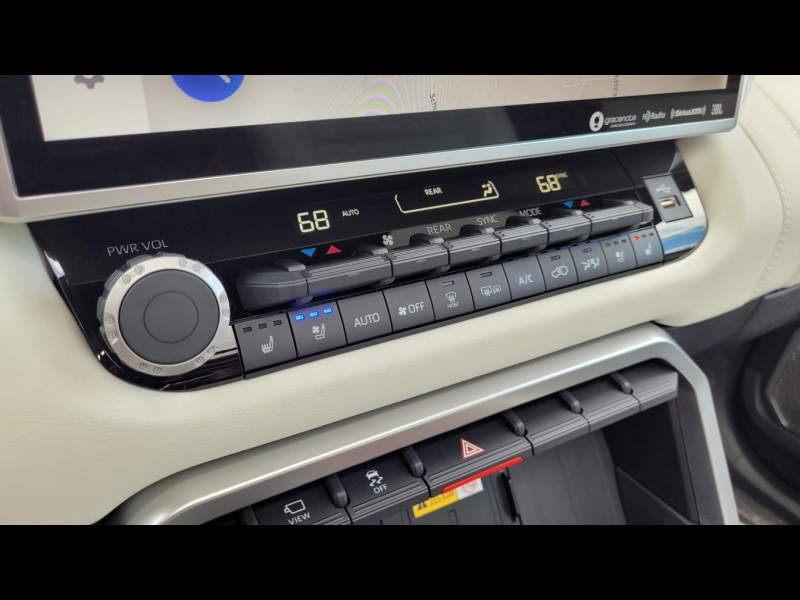 Купить Toyota Sequoia Capstone гибрид 2025 id-1006129 в Киеве, Фото №14