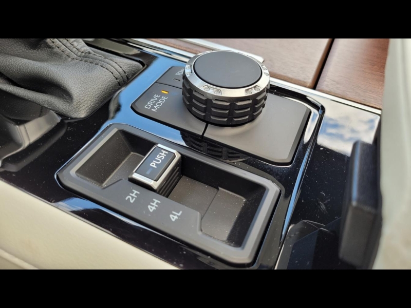 Купить Toyota Sequoia Capstone гибрид 2025 id-1006129 в Киеве, Фото №15