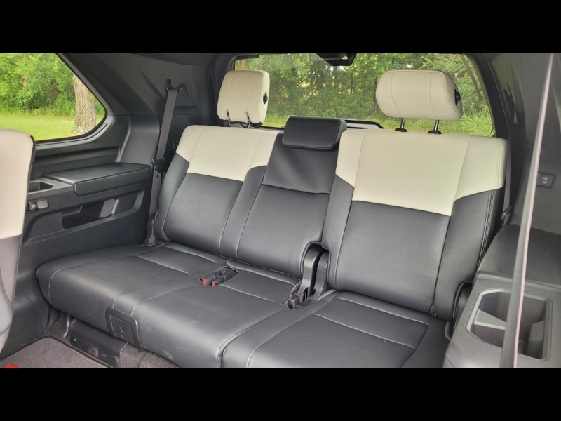 Купить Toyota Sequoia Capstone гибрид 2025 id-1006129 в Киеве, Фото №16