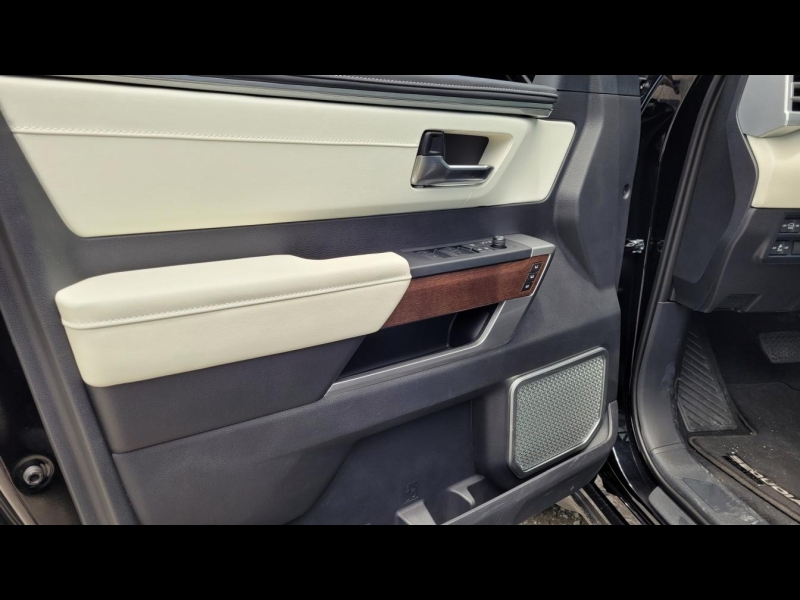 Купить Toyota Sequoia Capstone гибрид 2026 id-1006129 в Киеве, Фото №13