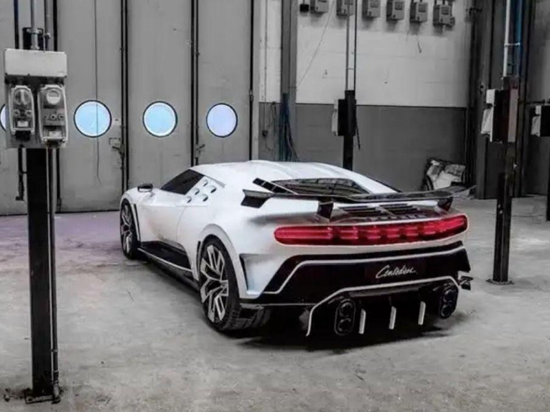 Bugatti Centodieci 1 of 10 гибрид 2023 id-1006167 Купить Bugatti Centodieci 1 of 10 гибрид 2023 id-1006167 в Киеве, Фото №3