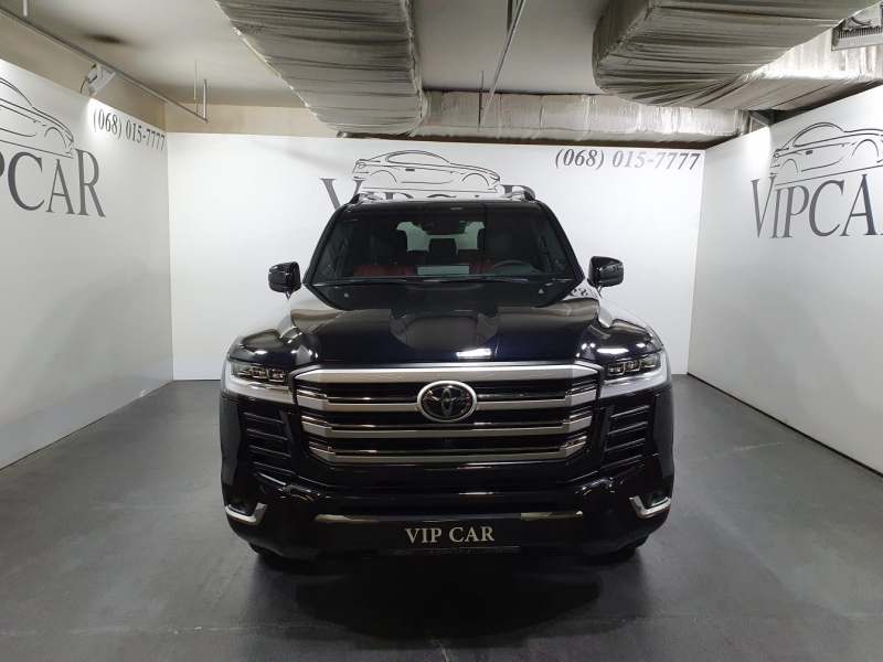 Toyota Land Cruiser 300 Premium 70th дизель 2024 id-1006198 Купить Toyota Land Cruiser 300 Premium 70th дизель 2024 id-1006198 в Киеве, Фото №3
