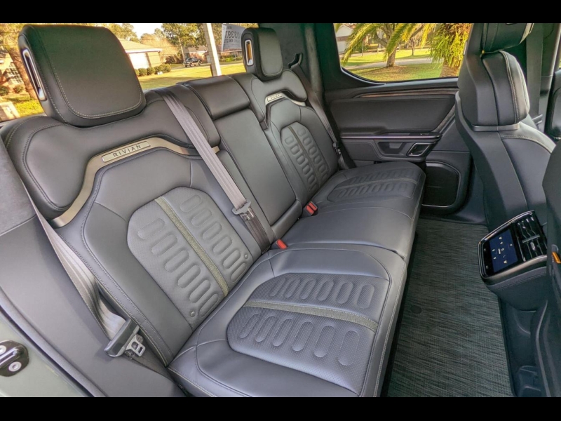 Купить Rivian R1T Launch Edition электро 2025 id-1006213 в Киеве, Фото №31