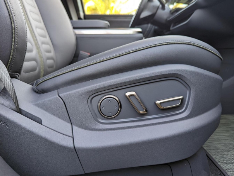 Купить Rivian R1T Launch Edition электро 2025 id-1006213 в Киеве, Фото №27