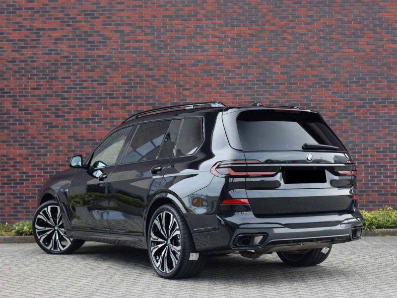 BMW X7 xDrive40d дизель 2024 id-1006227 Купить BMW X7 xDrive40d дизель 2024 id-1006227 в Киеве, Фото №2