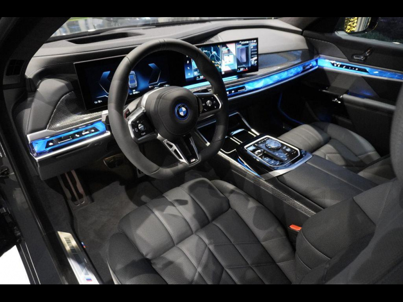 BMW i7 xDrive60 электро 2024 id-1006231 Купить BMW i7 xDrive60 электро 2024 id-1006231 в Киеве, Фото №7