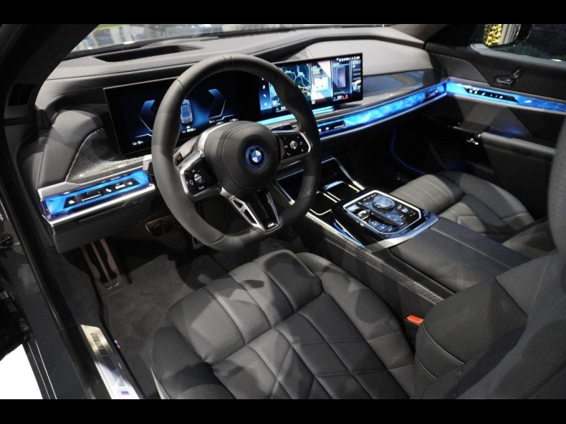 Купить BMW i7 xDrive60 электро 2025 id-1006231 в Киеве, Фото №7