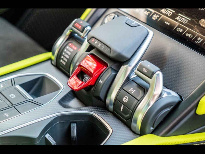 Купить Lamborghini Urus Pearl Capsule бензин 2025 id-1006241 в Киеве, Фото №6