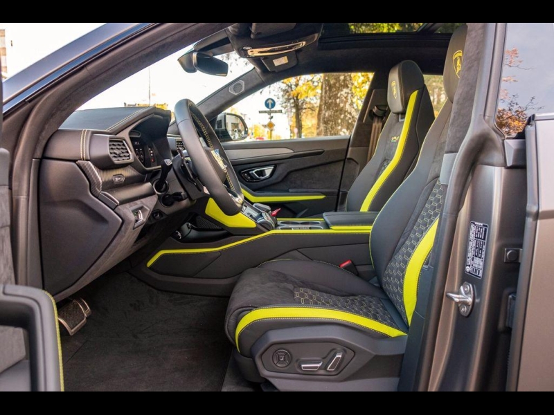 Купить Lamborghini Urus Pearl Capsule бензин 2025 id-1006241 в Киеве, Фото №11