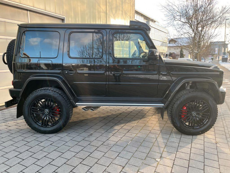 Купить Mercedes-Benz G 63 AMG бензин 2023 id-1006240 в Киеве, Фото №3