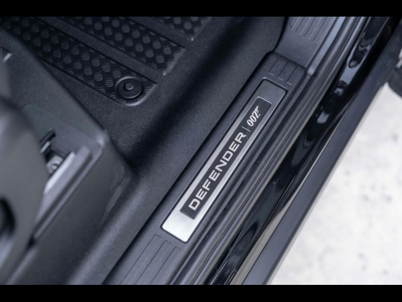 Land-Rover Defender James Bond Edition бензин 2024 id-1006259 Купить Land-Rover Defender James Bond Edition бензин 2024 id-1006259 в Киеве, Фото №12