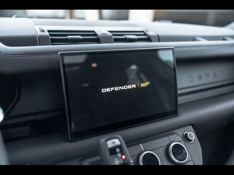 Land-Rover Defender James Bond Edition бензин 2024 id-1006259 Купить Land-Rover Defender James Bond Edition бензин 2024 id-1006259 в Киеве, Фото №13