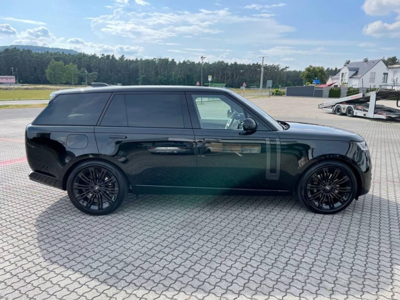 Купить Land-Rover Range-Rover Autobiography Long бензин 2025 id-1006281 в Киеве, Фото №5