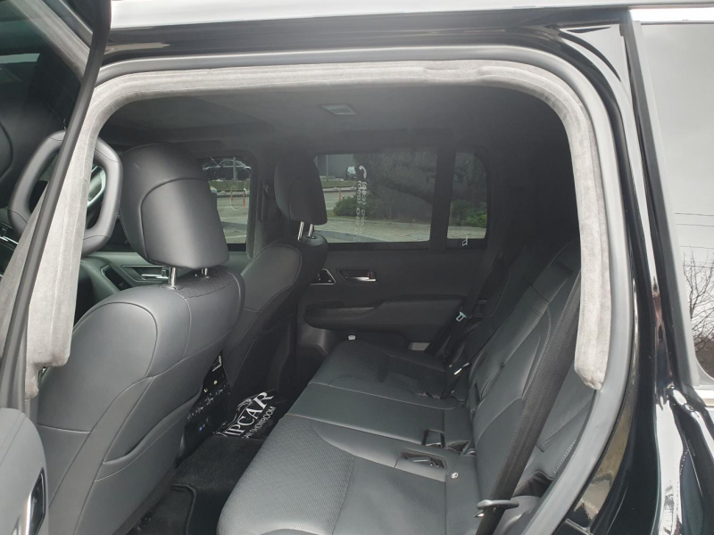 Toyota Land Cruiser 300 Premium 70th GUARD B6+ бензин 2021 id-1006284 Купить Toyota Land Cruiser 300 Premium 70th GUARD B6+ бензин 2021 id-1006284 в Киеве, Фото №22