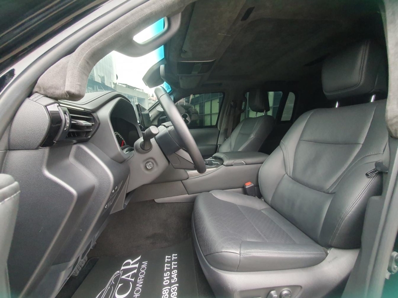 Toyota Land Cruiser 300 Premium 70th GUARD B6+ бензин 2026 id-1006284 Купить Toyota Land Cruiser 300 Premium 70th GUARD B6+ бензин 2026 id-1006284 в Киеве, Фото №6