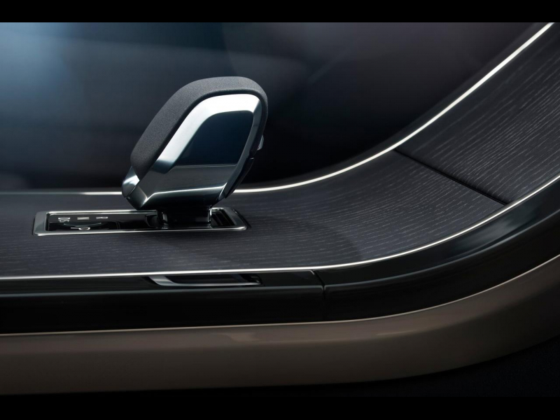 Купить Land-Rover Range-Rover Velar гибрид 2024 id-1006288 в Киеве, Фото №4