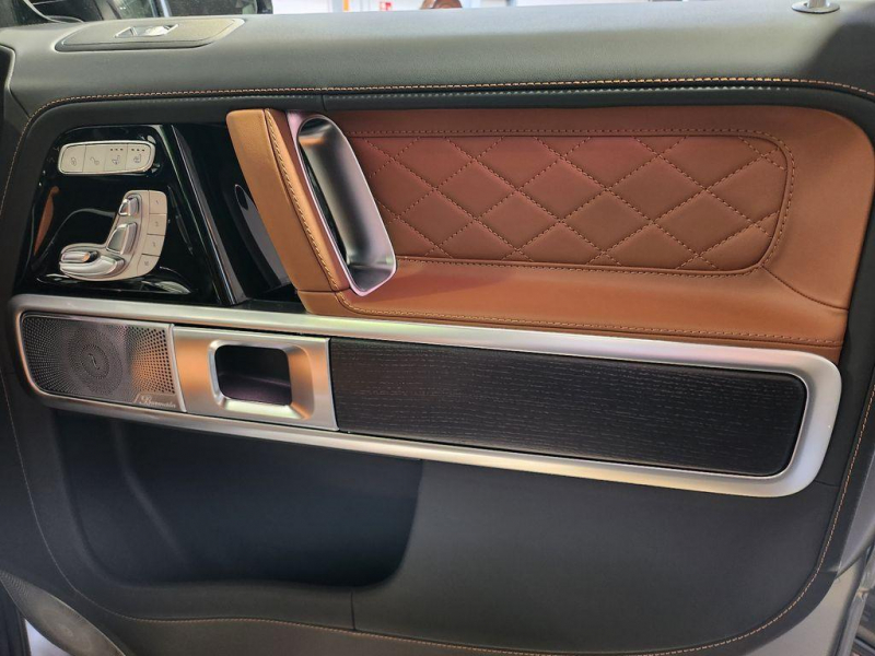 Купить Mercedes-Benz G 63 AMG бензин 2023 id-1006302 в Киеве, Фото №5