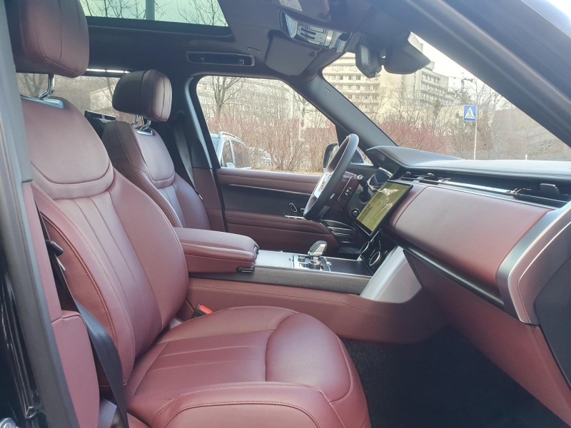 Купить Land-Rover Range-Rover Autobiography Long бензин 2025 id-1006312 в Киеве, Фото №10