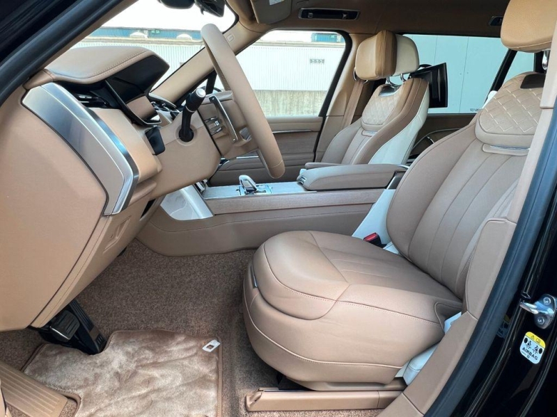 Купить Land-Rover Range-Rover SVAutobiography Long бензин 2025 id-1006325 в Киеве, Фото №6