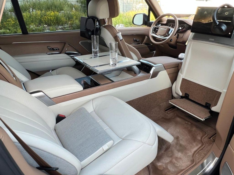 Купить Land-Rover Range-Rover SVAutobiography Long бензин 2025 id-1006325 в Киеве, Фото №9