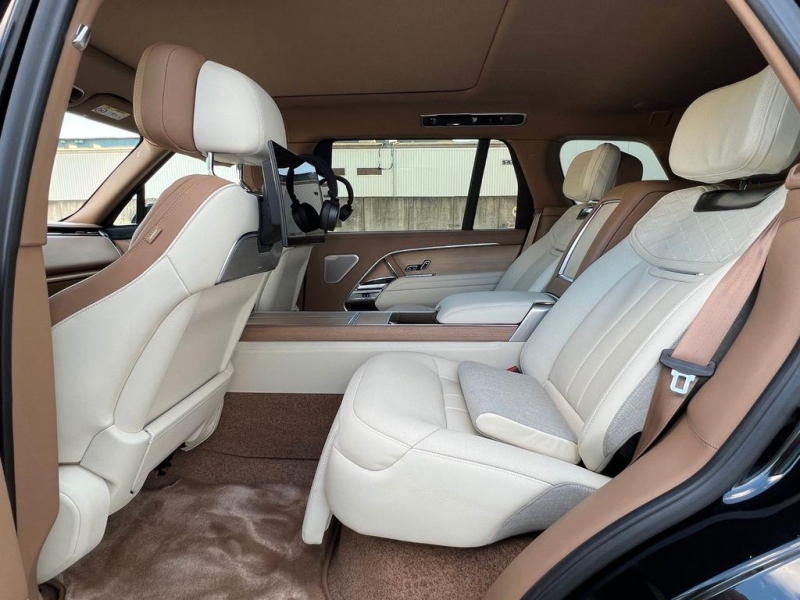 Купить Land-Rover Range-Rover SVAutobiography Long бензин 2025 id-1006325 в Киеве, Фото №10