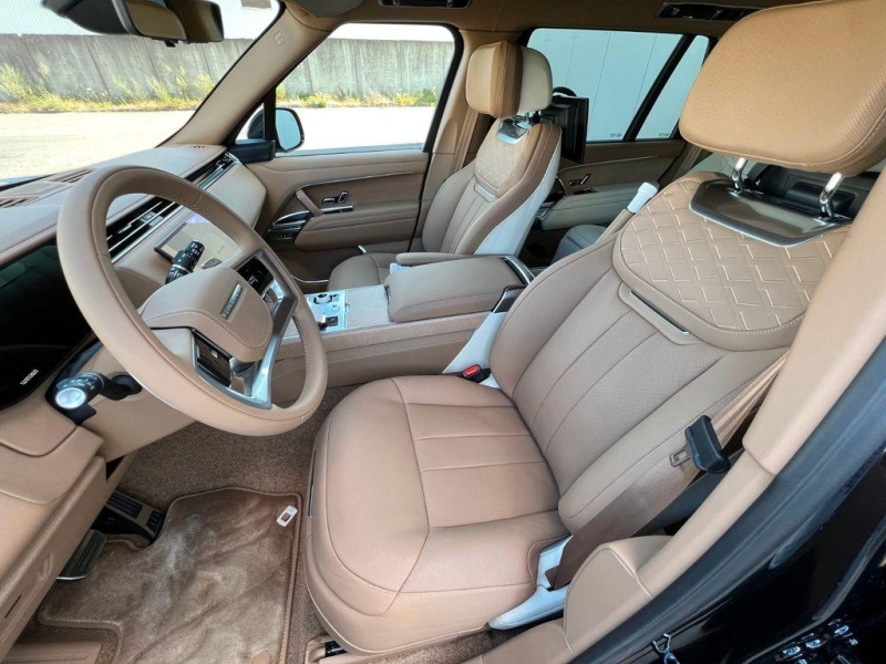 Купить Land-Rover Range-Rover SVAutobiography Long бензин 2026 id-1006325 в Киеве, Фото №15